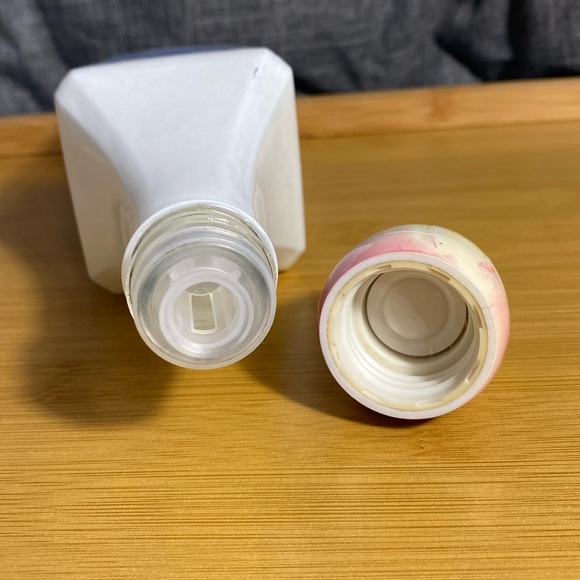 Vintage Dutch Glass Liquor Bottles - Picture 8 of 8